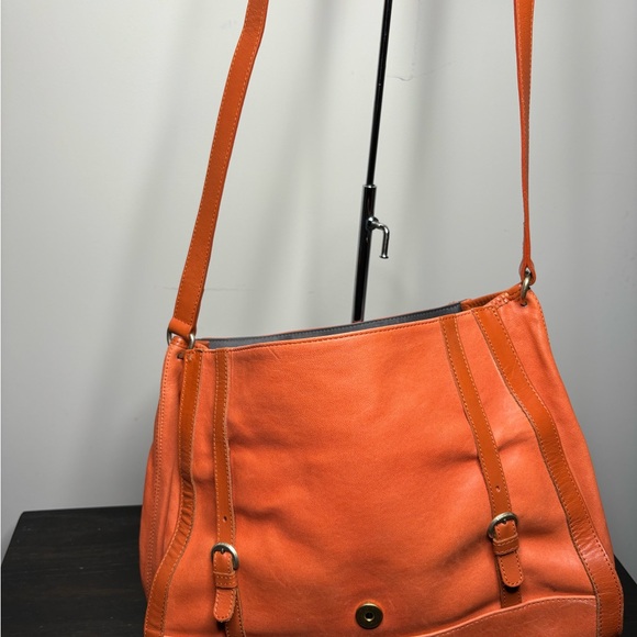 Chloe Orange Leather Shoulder Bag - Picture 5 of 5